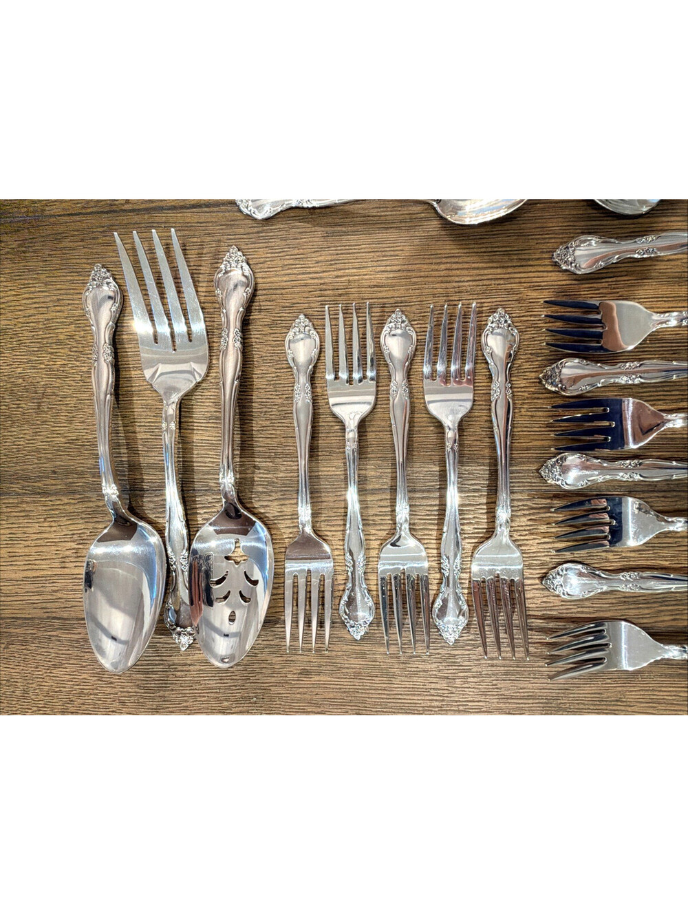Oneida Community Silverplate Flatware Forks Knives Spoons 12 Servings 63 Pc - Picture 7 of 16